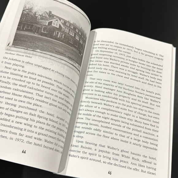 Haunted Canada 7: Chilling True Tales - Scholastic Softcover Book - Picture 7 of 7